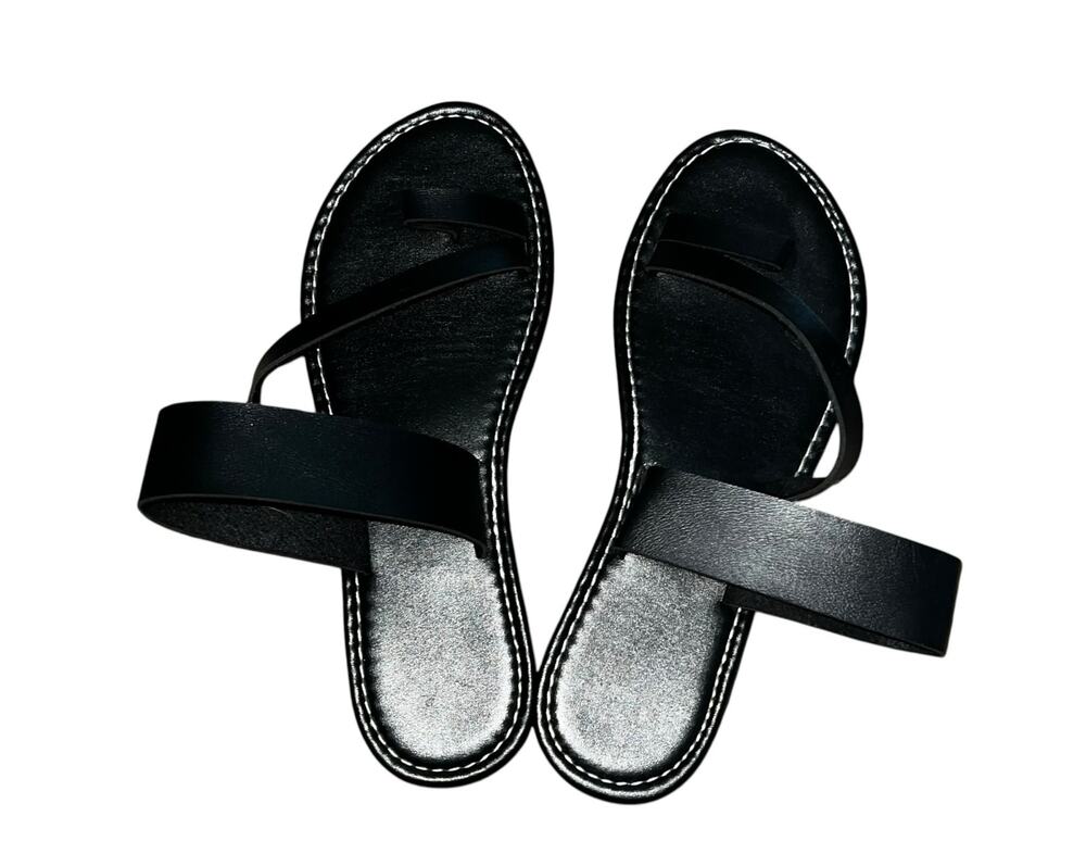 Super Cute Black Sandals Size 37